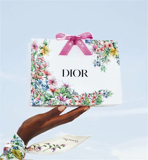 dior gift set 2018|Dior Gift Sets: Perfume, Cosmetics, Beauty Sets .